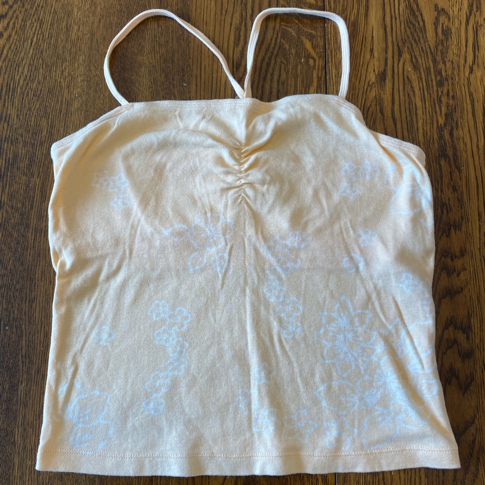 Junior’s Tilt Tank Top with built-in shelf bra, size medium
